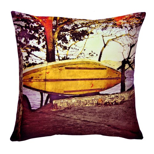 Kissenhülle „Holzboot an Land“