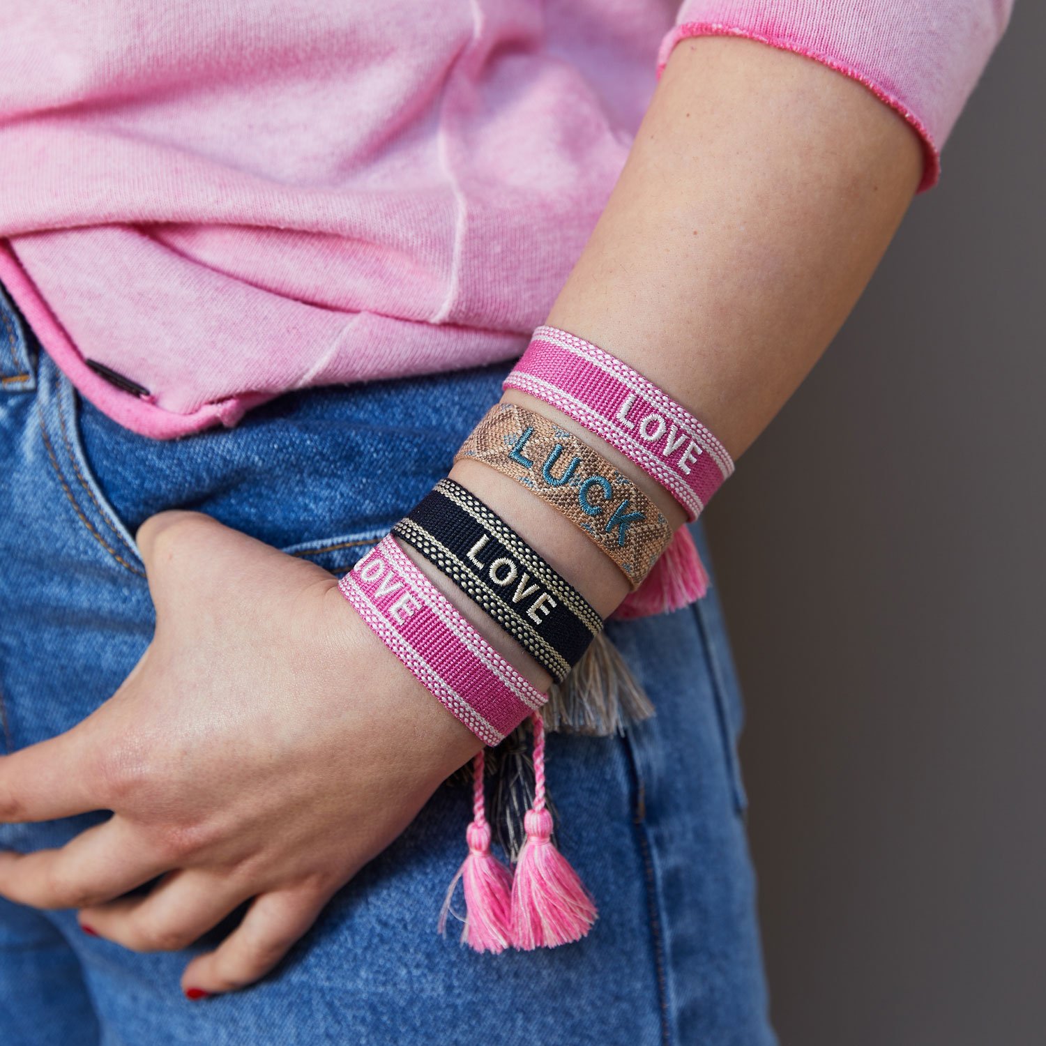 Armband, rosa-pink, "LOVE" 2