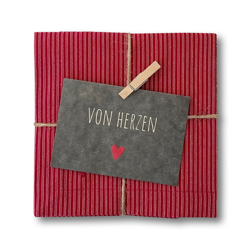 Herztuch mit Geschenkkärtchen „von Herzen“